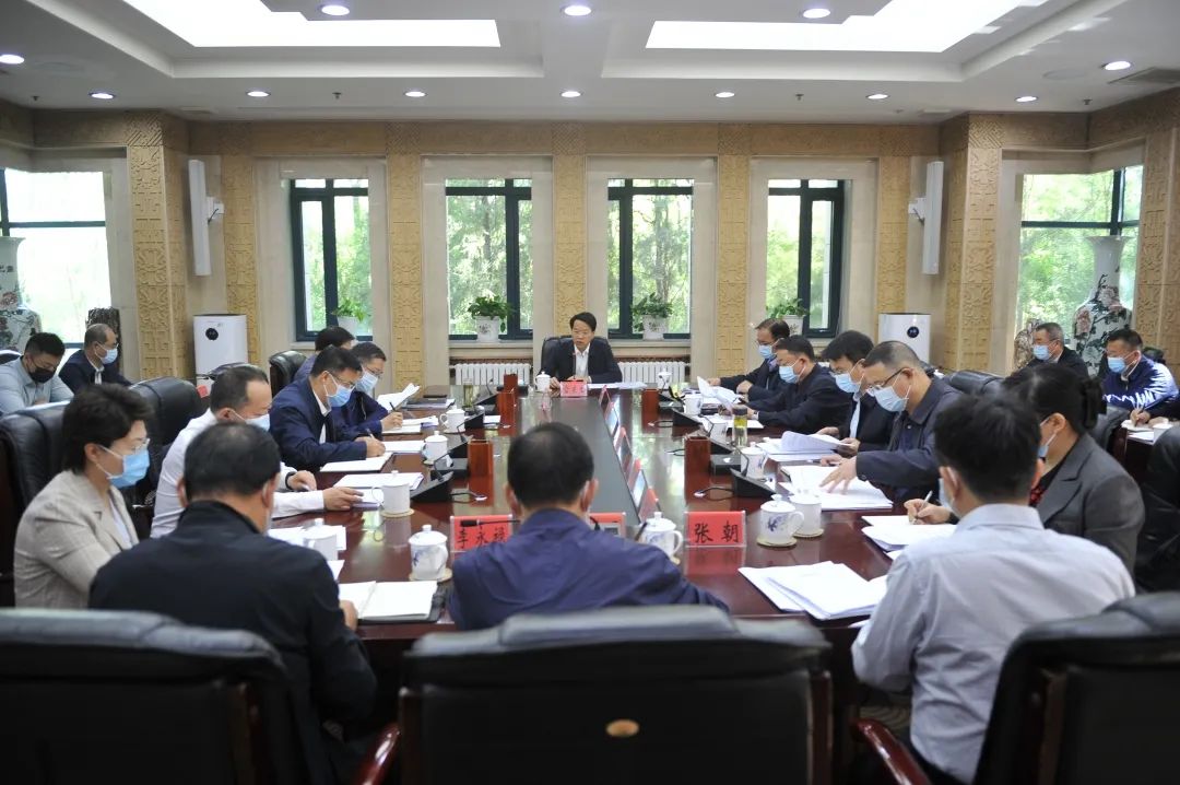雷东生：坚决打赢建党100周年安保维稳主动战攻坚战 以一域安全稳定促进全域安全稳定